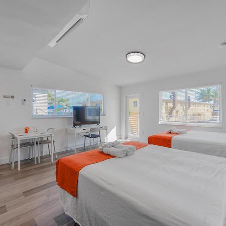 Spacious Studio With Balcony And Parking At The Beach -M46 Hollywood Zewnętrze zdjęcie